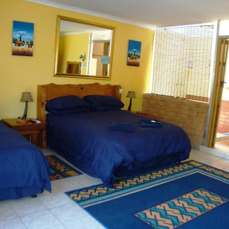 Flintstones Guest House Durban Bagian luar foto