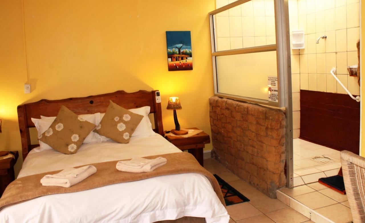 Flintstones Guest House Durban Bagian luar foto