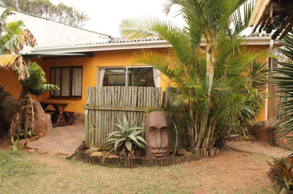 Flintstones Guest House Durban Bagian luar foto